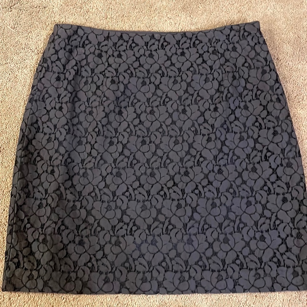Lace black skirt